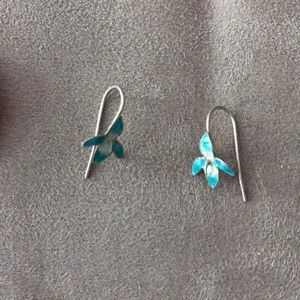 Tropical flower delicate earrings